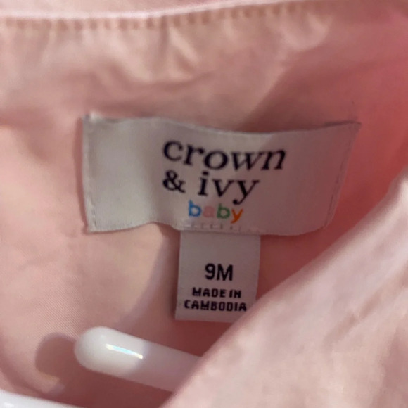 Crown & Ivy Baby Smocked Dress - Picture 8 of 8